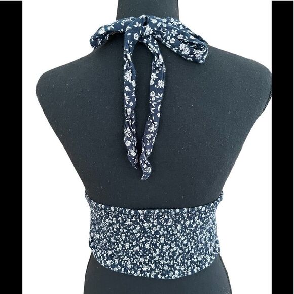 American Eagle Outfitters navy/ cream lined floral halter top with smocked back - Picture 3 of 5